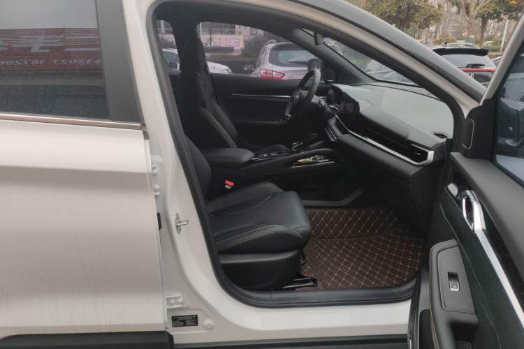 Used Geely Auto Coolray 2025 Bin Yue L 1.5TD DCT Beyond Edition