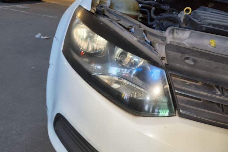 Used Volkswagen Polo 2014 1.4L Manual Fashion Edition