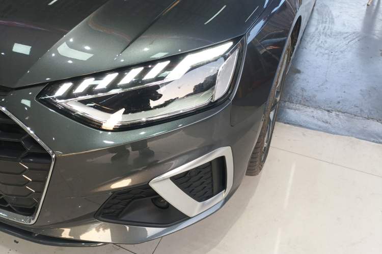 Used Audi A4L 2020 40 TFSI Luxury Dynamic Model
