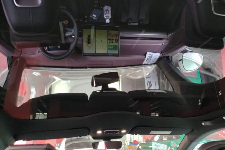 Used  SU7 2024 Rear-Drive Long-Range Intelligent Driving Version
