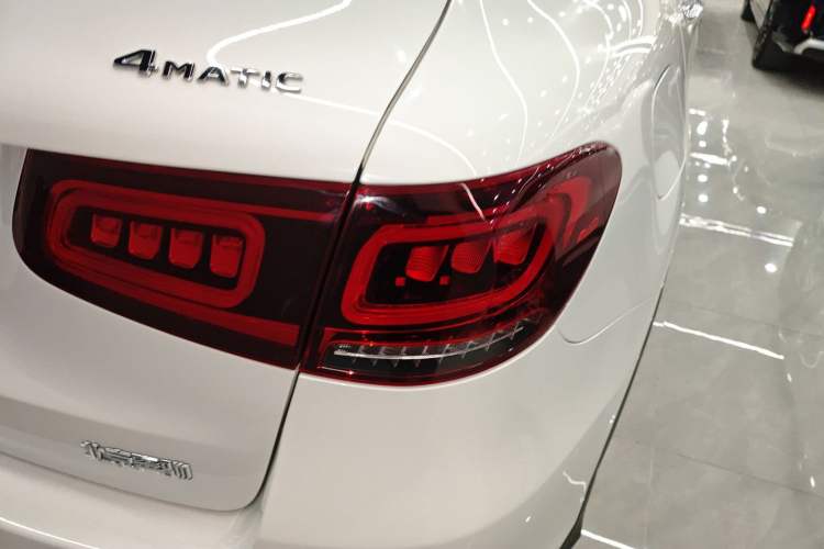 Used Mercedes-Benz GLC 2022 Facelift GLC 260 L 4MATIC Luxury Edition
