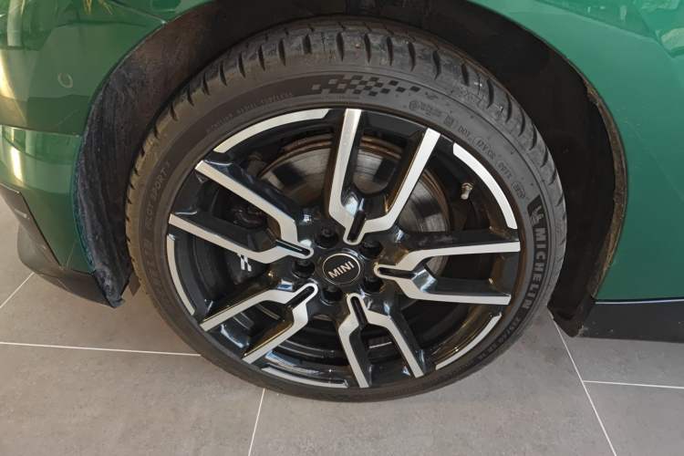 Used  Electric MINI COOPER 2024 452km COOPER SE Racing Driver
