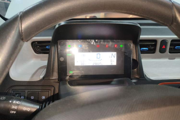 TDK.VehicleDetails.img