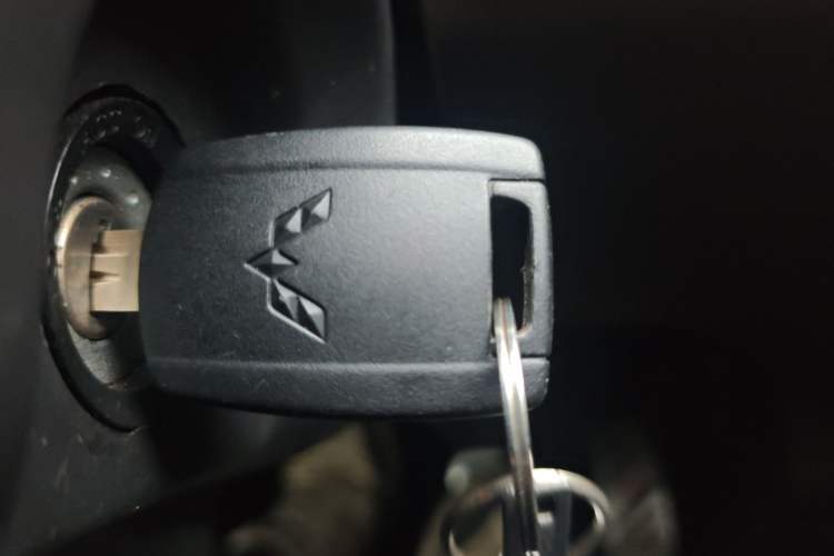 Used Wuling Rongguang S 2023 1.5L Base Version 5/7 Seats
