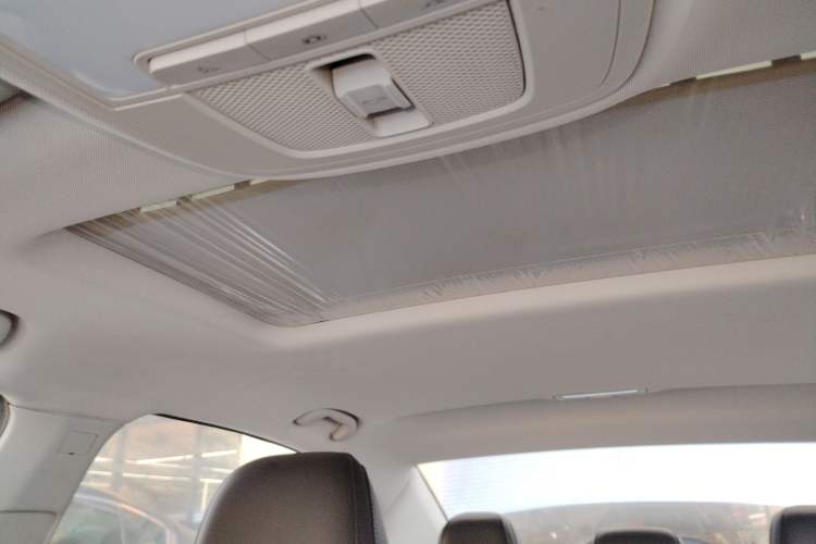 Used Roewe i5 2021 Revised Version 1.5L CVT Diamond Edition