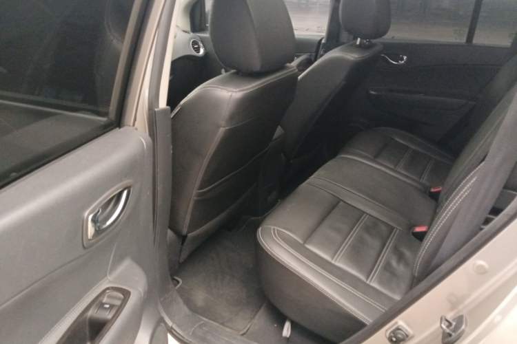 Used Renault Koleos (Import) 2014 2.0L Two-Wheel Drive Comfort Edition