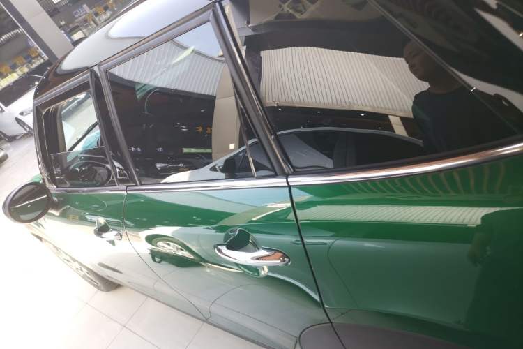 Used  MINI 2021 1.5T COOPER Classic Edition Five-Door Version
