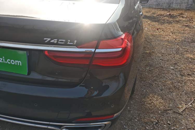 Used BMW 7 Series 2017 730Li Leading Model
