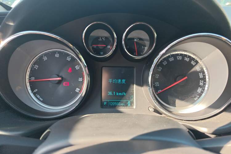 Used Buick Regal 2015 1.6T Leading Technology Model
