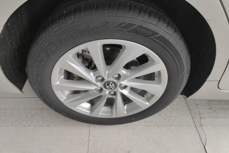 Used Toyota Camry 2021 2.0G Luxury Edition