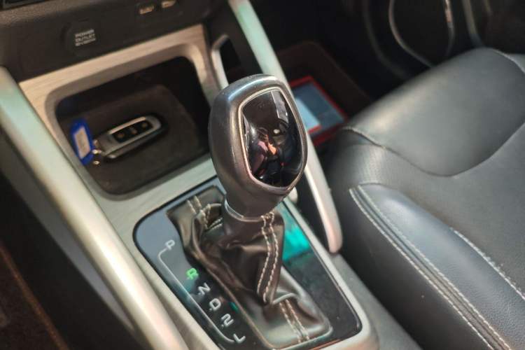 Used Geely Auto Vision X3 2017 1.5L Automatic Prestige Model