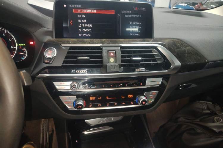 Used BMW X3 2019 xDrive30i Leading Model M Sport Package
