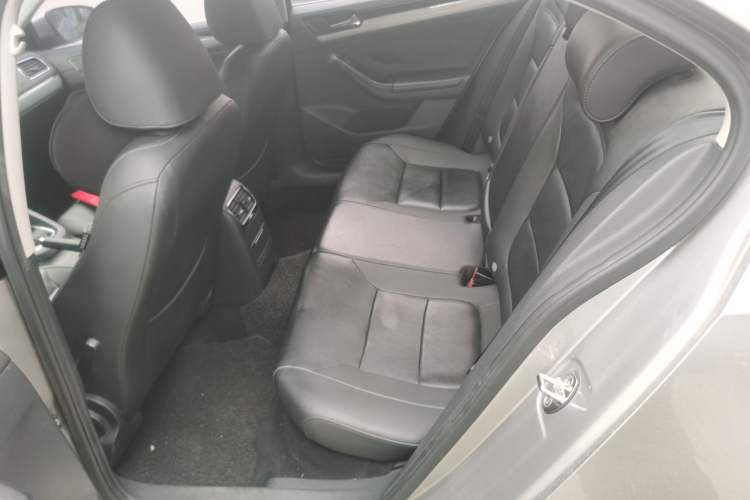 Used Volkswagen Sagitar 2016 230TSI 25th Anniversary Edition