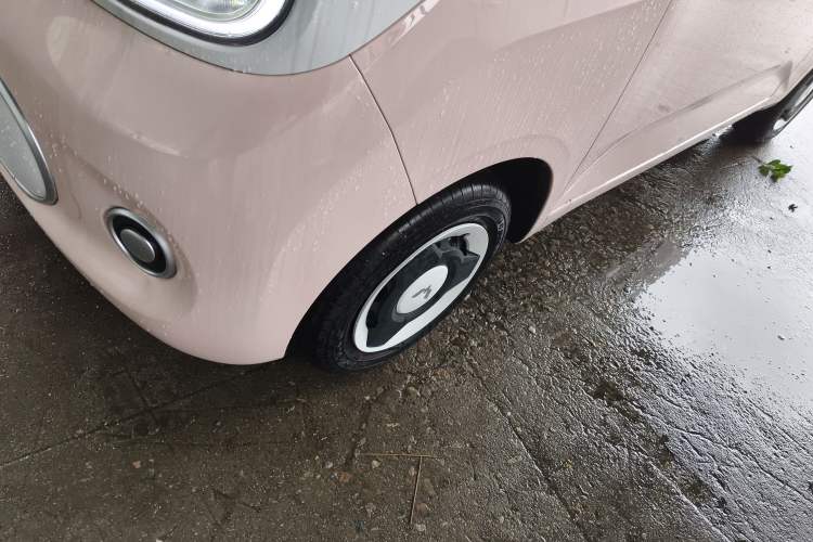 Used Wuling Hongguang MINIEV 2024 3rd Generation 215km Youth Edition
