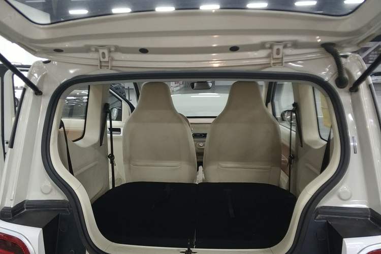 Used Wuling Hongguang MINIEV 2024 3rd Generation 215km Youth Edition