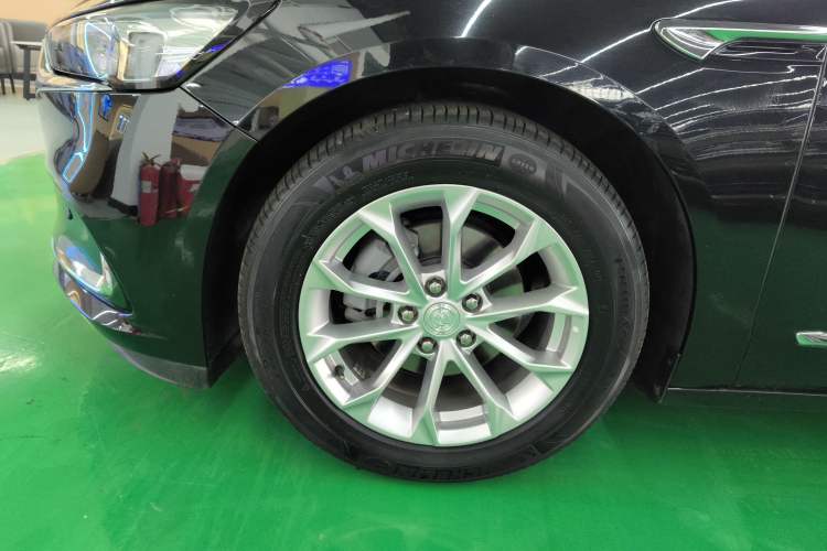 Used Buick LaCrosse 2022 552T Luxury Version
