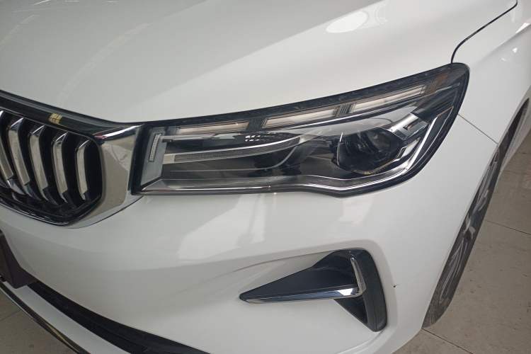 Used Geely Auto Emgrand 2025 4th Generation 1.5L CVT Luxury Version
