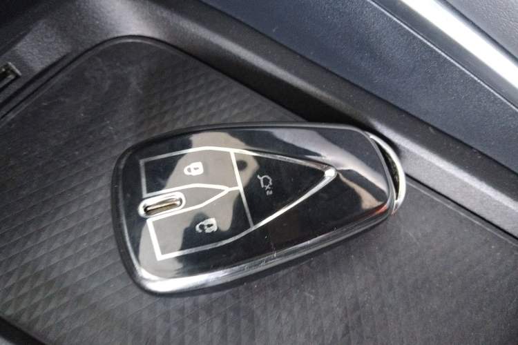 Used Changan UNI-T 2020 1.5T Prestige Version
