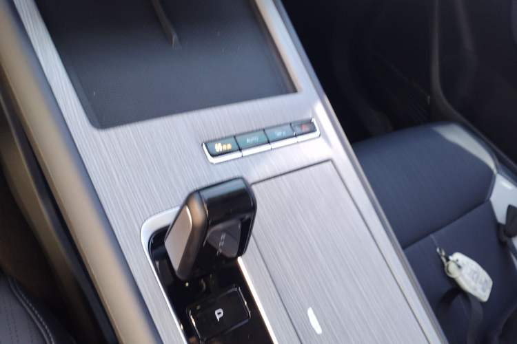 Used Geely Auto FX11 2024 1.5TD DCT Dragon Edition
