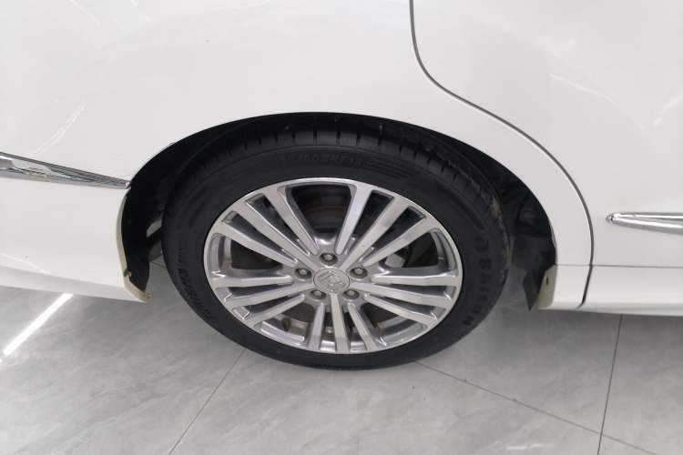 Used Honda Elysion 2016 2.4L Style Edition
