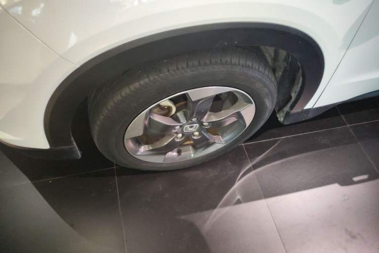 Used Honda Vezel 2017 1.8L CVT Front-Wheel Drive Pioneer Edition