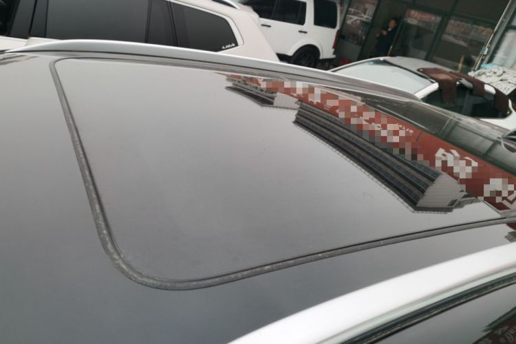 Used Hongqi HS5 2025 2.0T Two-Wheel Drive Flagship Pro Edition
