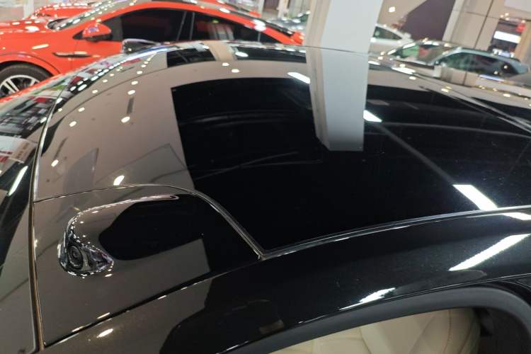 Used ONVO Luxeed L90 2025 Model—Ultra Six-Seater Version
