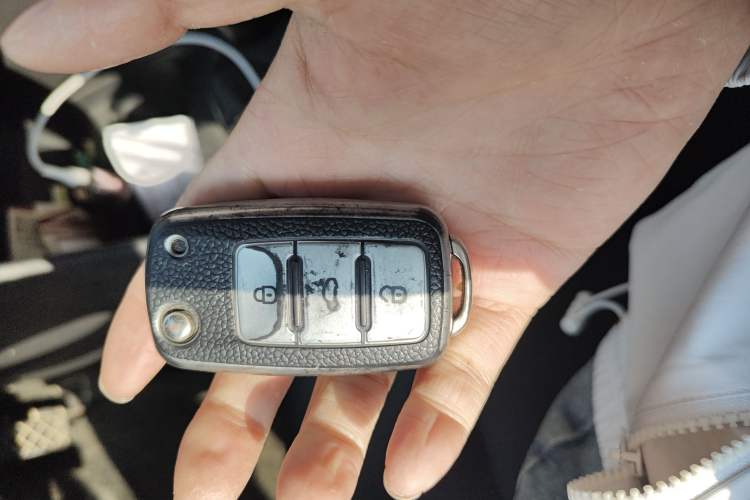 Used Volkswagen Santana 2013 1.4L Manual Fashion Edition