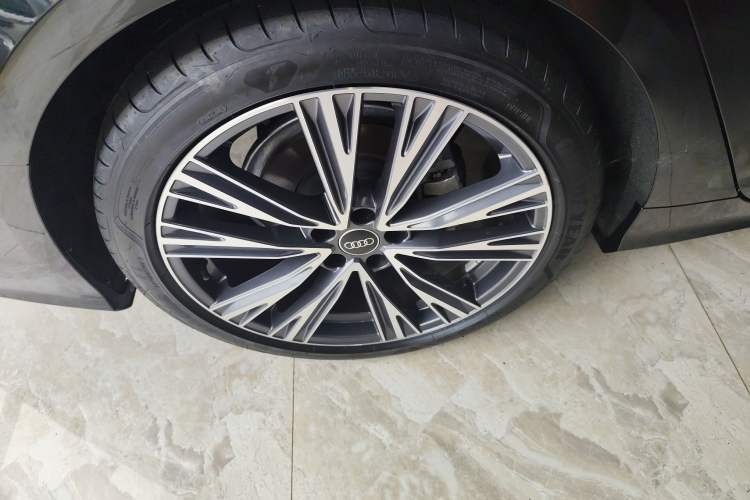 Used Audi A6L 2024 40 TFSI Luxury Dynamic Edition