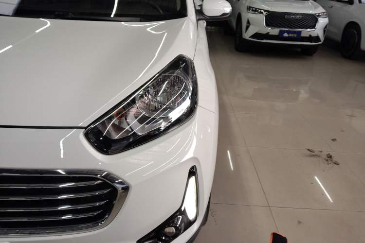 Used Kia KX3 2017 1.6L Automatic Aoya Version
