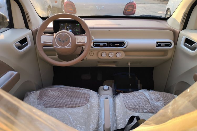 Used Wuling Hongguang MINIEV 2024 3rd Generation 215km Youth Edition
