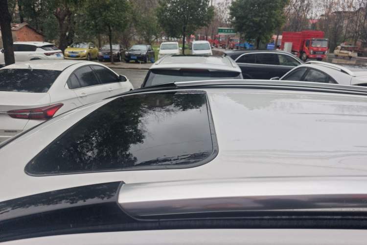 Used Haval H6 2015 Sport Edition 1.5T Automatic Two-Wheel Drive Luxury Model