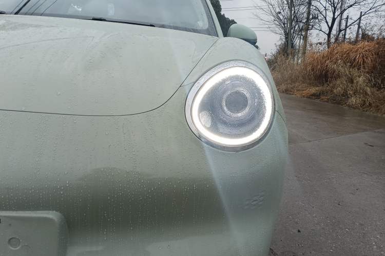 Used ORA Good Cat 2023 401 km Standard Range Premium Version Lithium Iron Phosphate