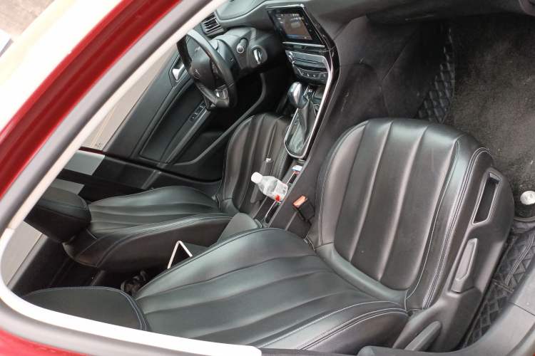 Used Peugeot 308 2018 1.6L Automatic Luxury Edition
