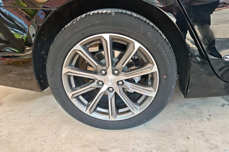 Used Buick LaCrosse 2021 652T Luxury Model
