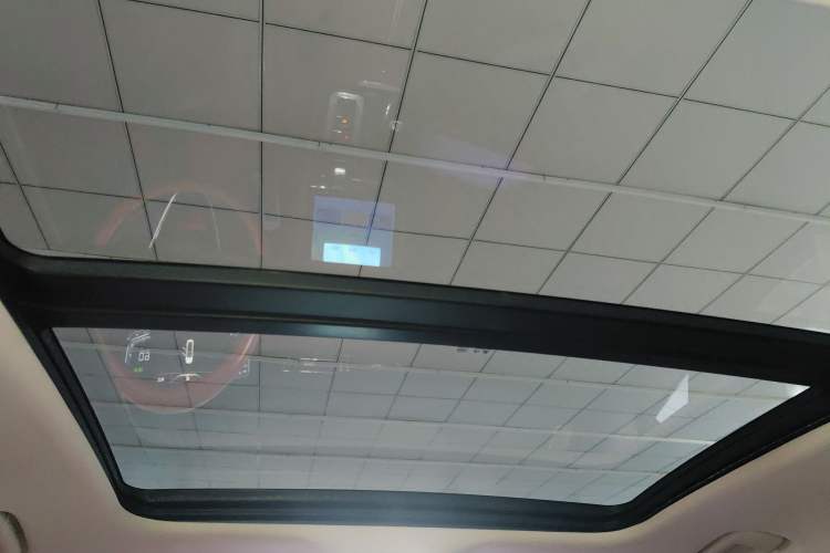 Used Hongqi H5 2023 1.5T DCT Smart Connect Flagship Edition
