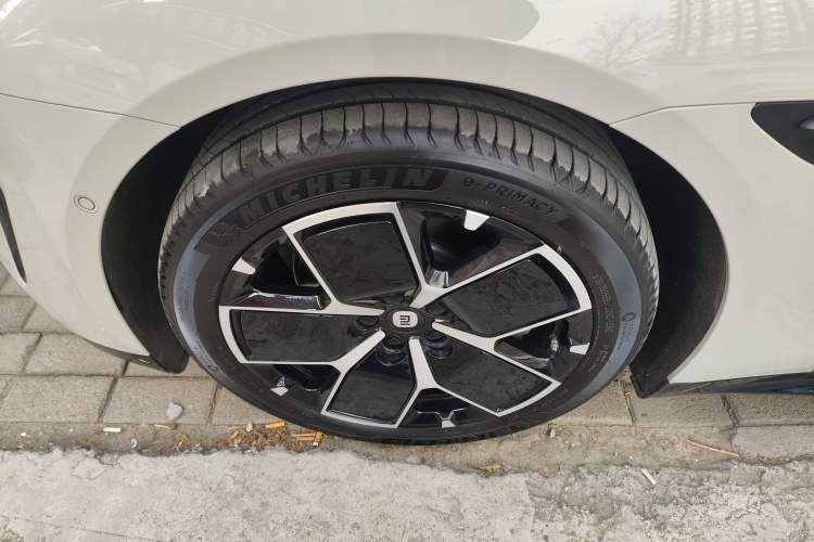 Used  SU7 2024 Rear-Drive Long-Range Intelligent Driving Version