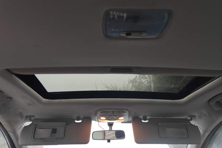 Used Haval H6 2016 Upgraded Model 1.5T Manual Two-Wheel Drive Elite Version
