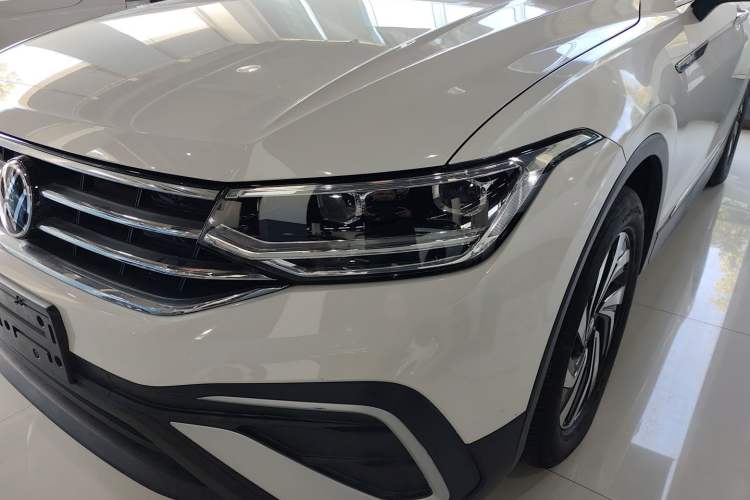 Used Volkswagen Tiguan L 2022 330TSI Automatic Two-Wheel Drive Smart Edition
