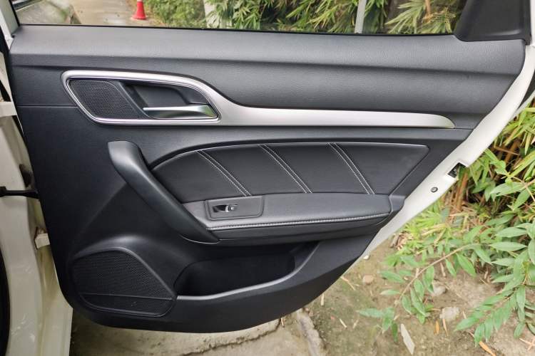 Used MG 6 2019 20T Automatic Sport Edition
