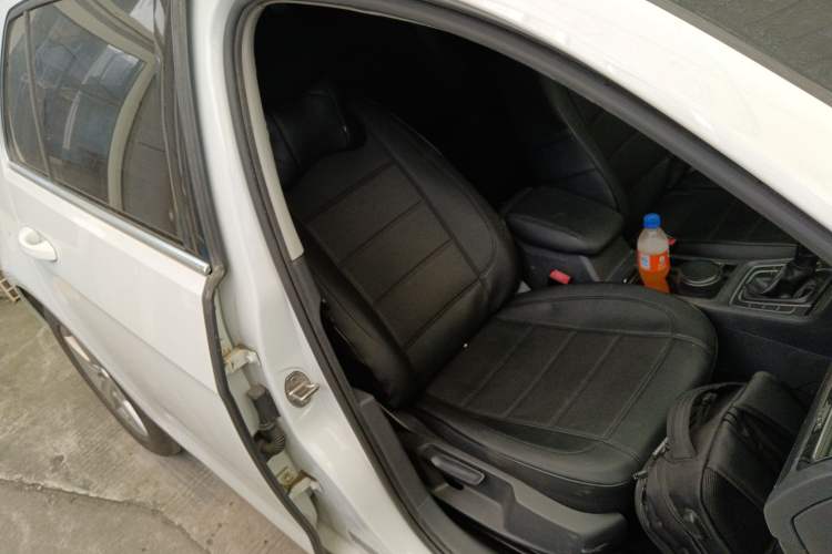 Used Volkswagen Golf 2016 1.6L Automatic Comfort Model
