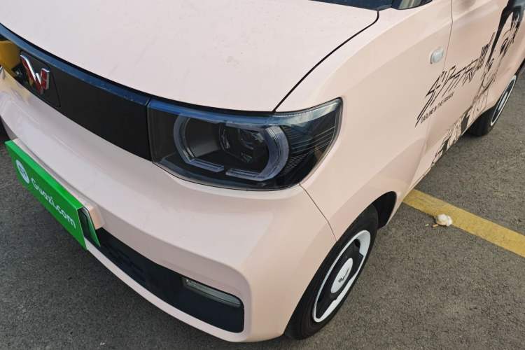 Used Wuling Hongguang MINIEV 2021 Macaron Fashion Edition Lithium-Ion Battery