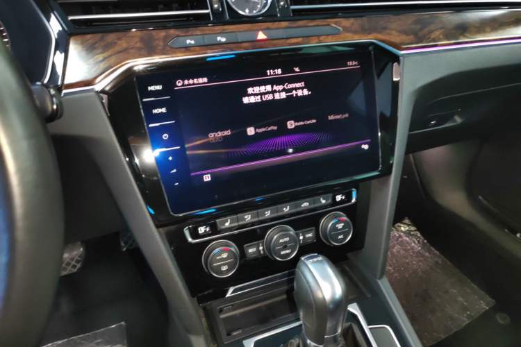 TDK.VehicleDetails.img