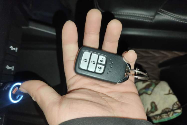 Used Honda Elysion 2019 2.0L Hybrid Luxury Edition