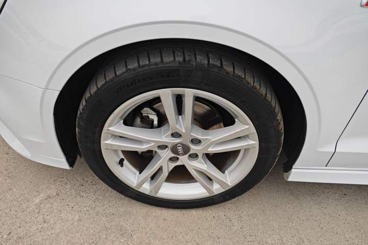 Used Audi A3 2020 Limousine 35 TFSI Fashion Edition China VI Emission Standard
