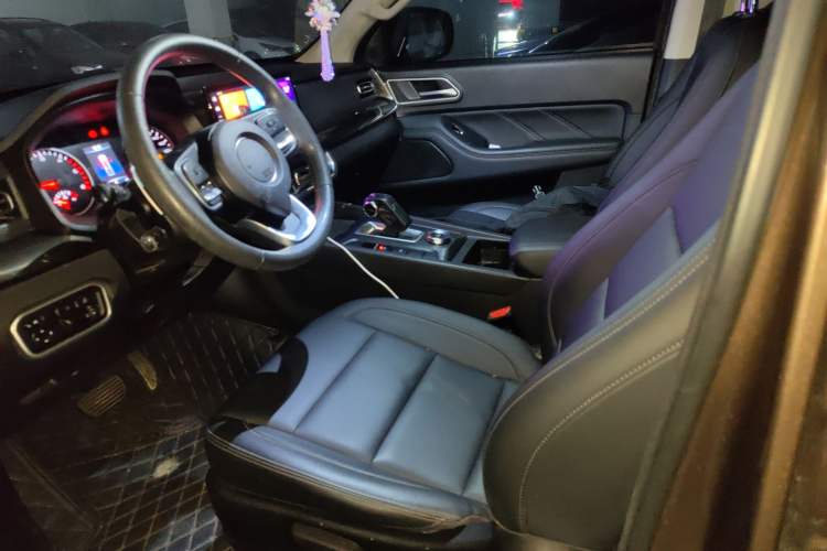 Used Great Wall Poer 2023 2.0T Commercial Version Automatic Diesel 4x4 Elite Long-Box GW4D20M
