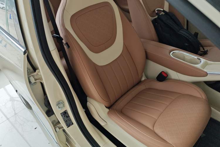 Used Wuling Bingo 2025 333 km Lingxi Connected Version
