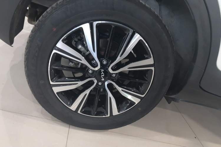 Used Kia Stonic 2021 1.4L CVT Fun Edition
