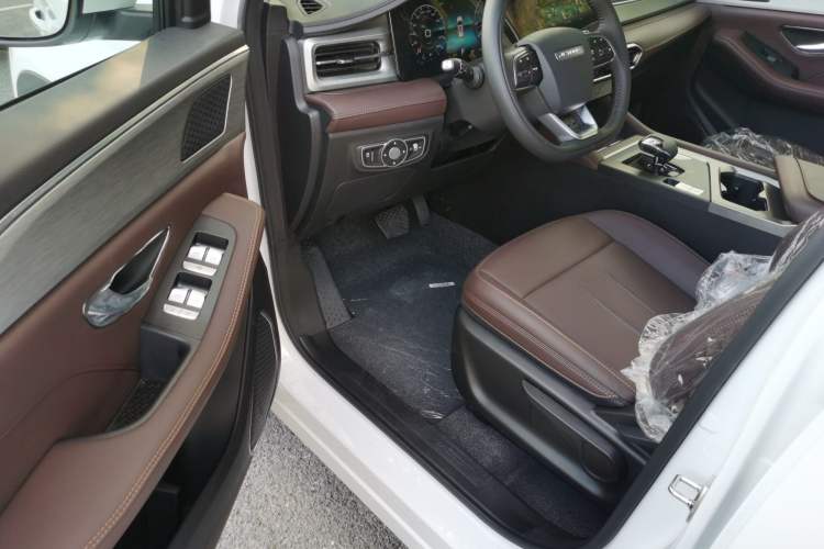 Used Jetour X90 2024 1.6T DCT Qilin Edition 7-Seater
