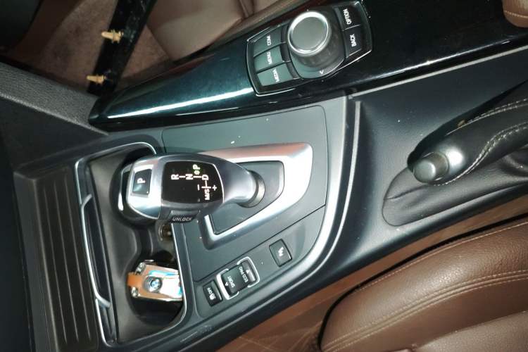 Used BMW 3 Series 2018 320Li Fashion Model
